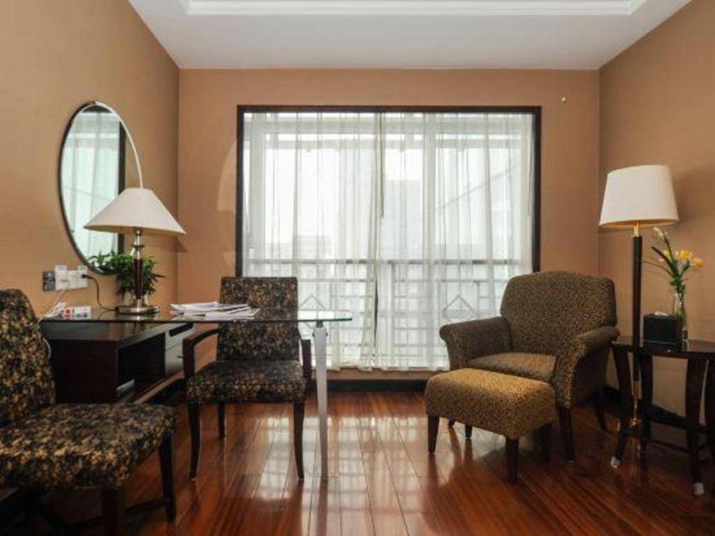 Qingdao Blue Horizon Hotel Laoshan Exterior photo