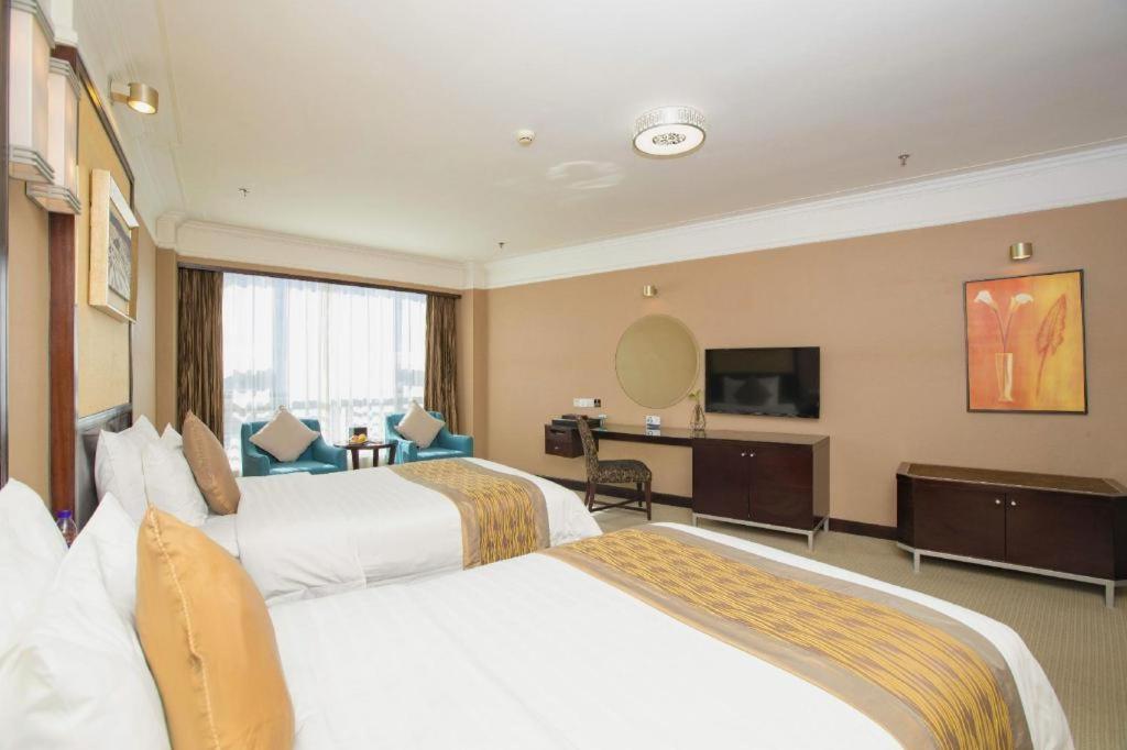 Qingdao Blue Horizon Hotel Laoshan Exterior photo
