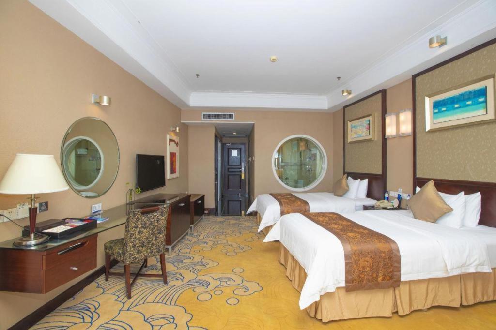 Qingdao Blue Horizon Hotel Laoshan Exterior photo