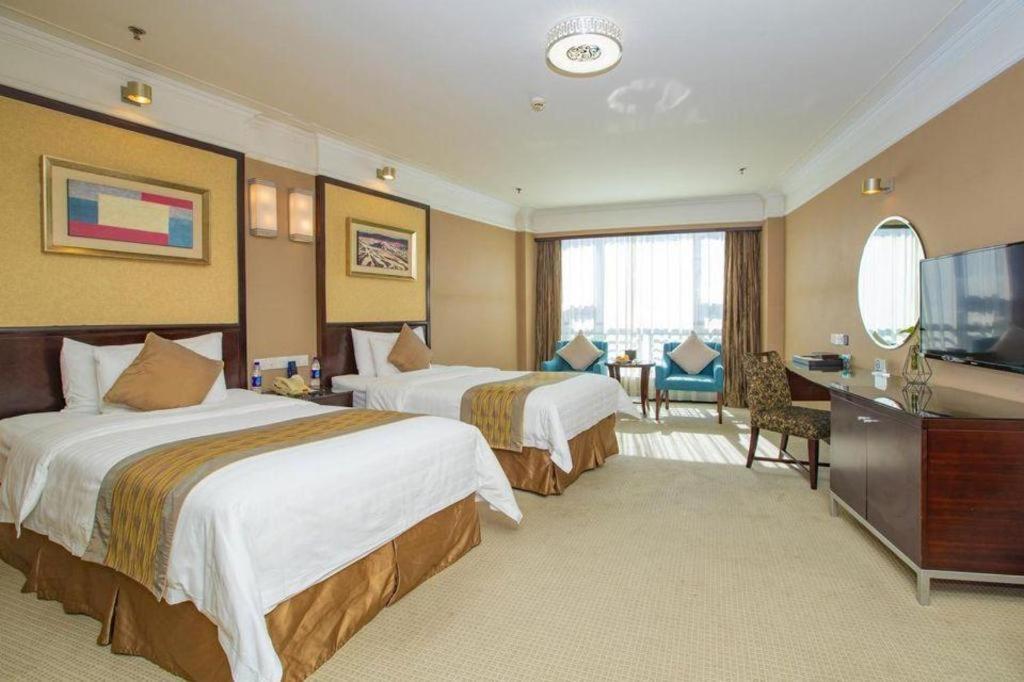 Qingdao Blue Horizon Hotel Laoshan Exterior photo